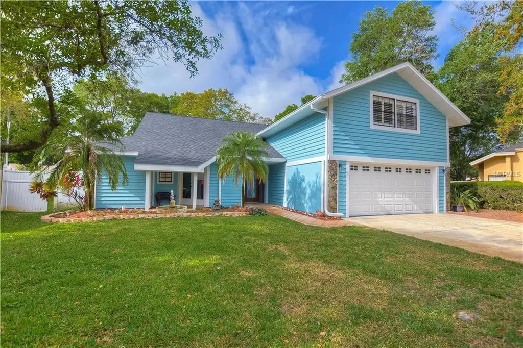 821 13th Court SW Largo FL 33770