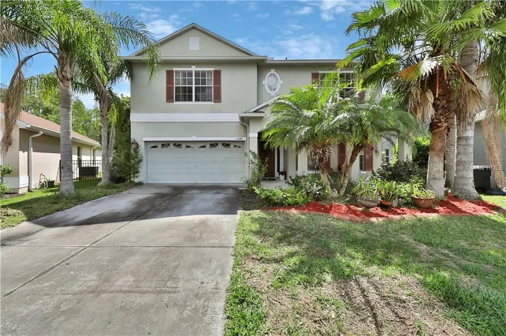 1544 Echo Lake Court Orlando FL 32828
