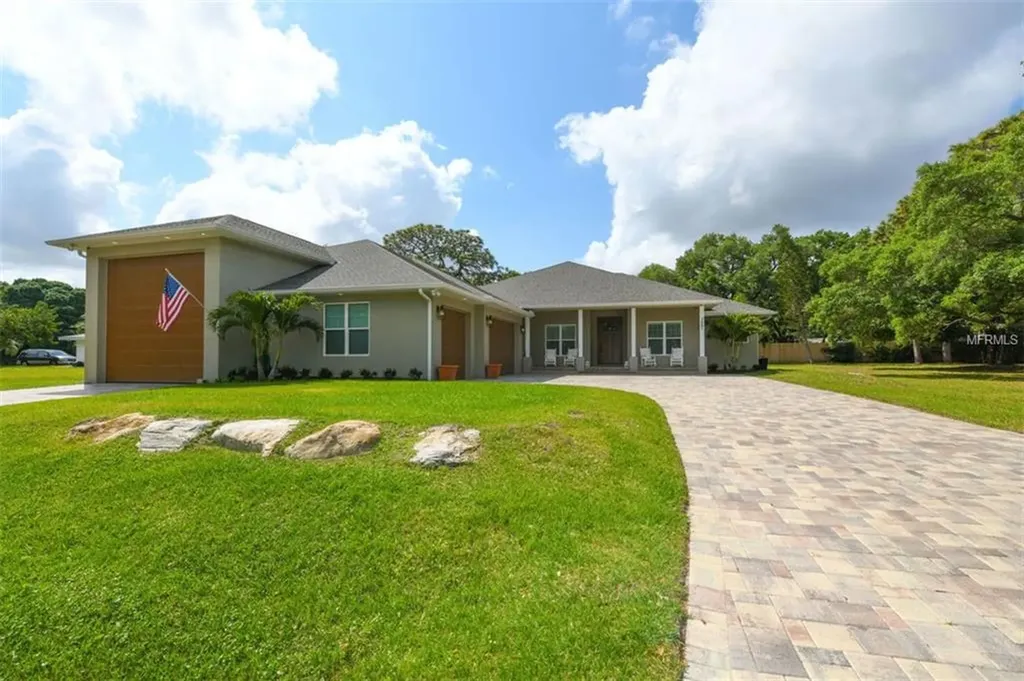 3861 Malec Circle Sarasota FL 34233