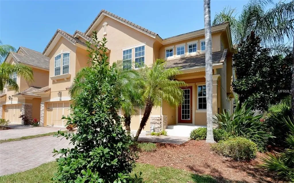 8140 Villa Grande Court Sarasota FL 34243