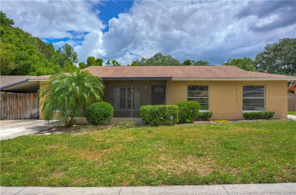 2214 Elise Marie Drive Seffner FL 33584