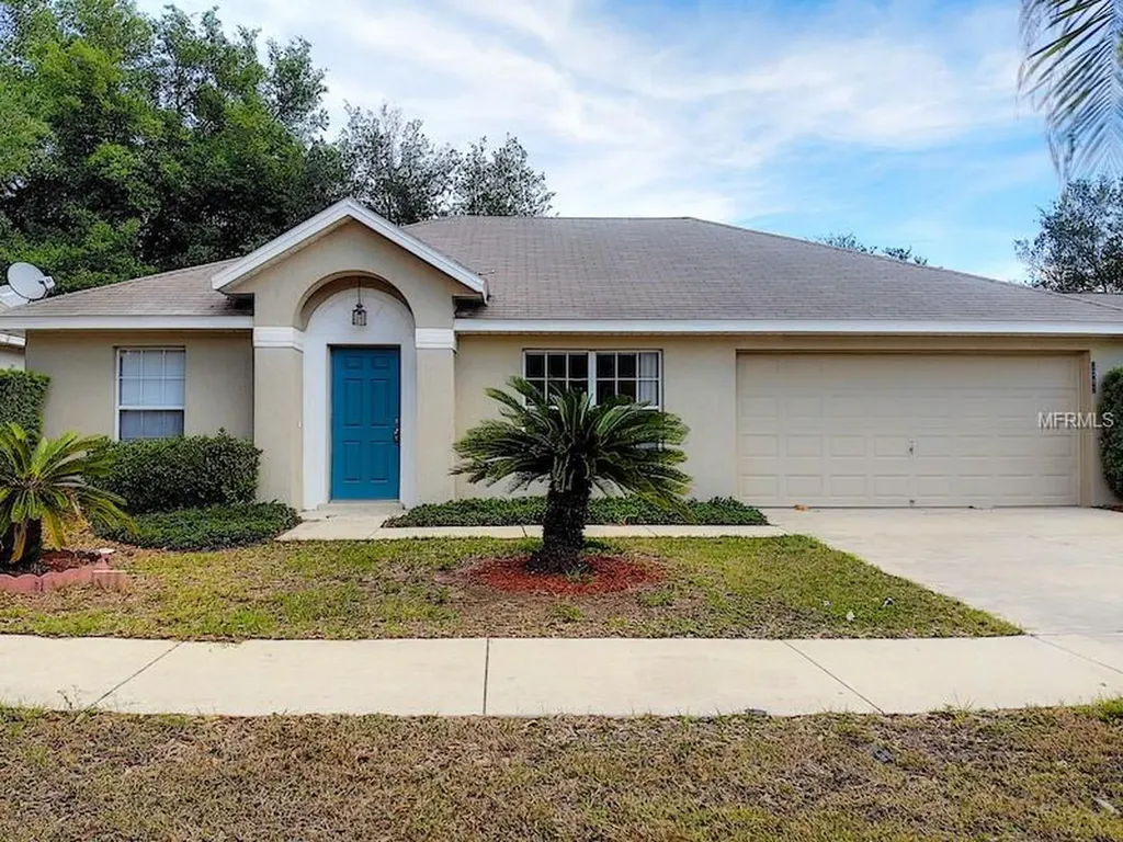 3719 Meadow Green Drive Tavares FL 32778