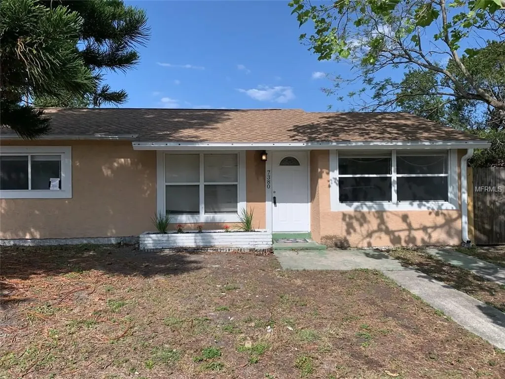 7380 Meadowlawn Drive N St Petersburg FL 33702