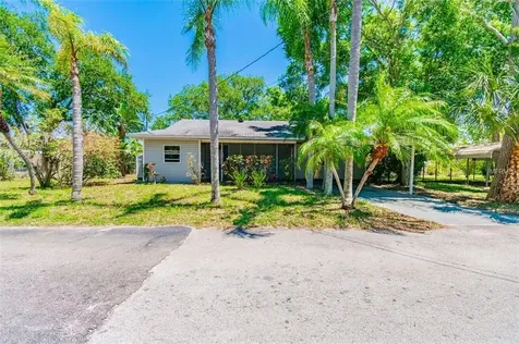 810 Seabreeze Drive Ruskin FL 33570