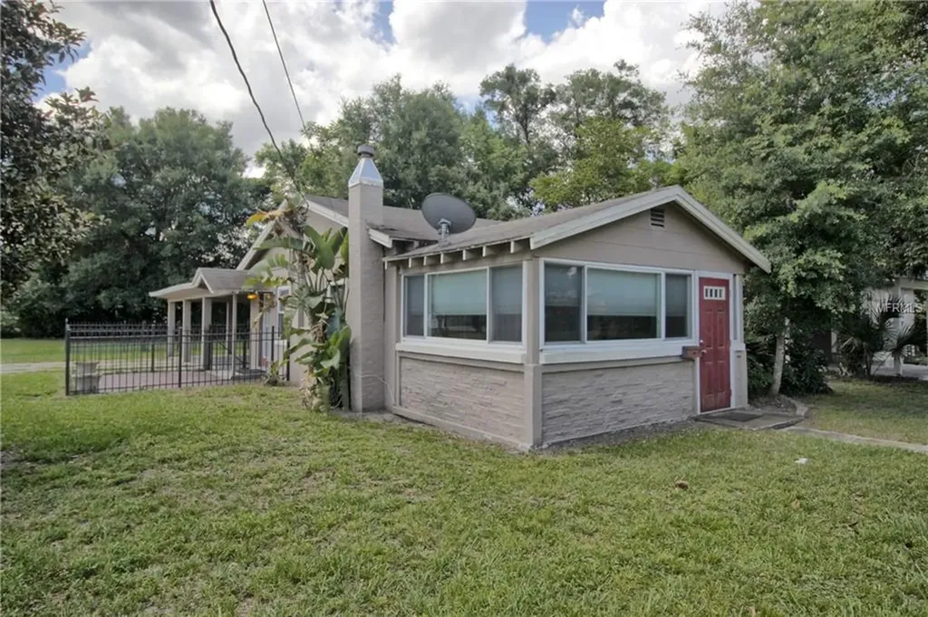 2220 Oregon Street Orlando FL 32803