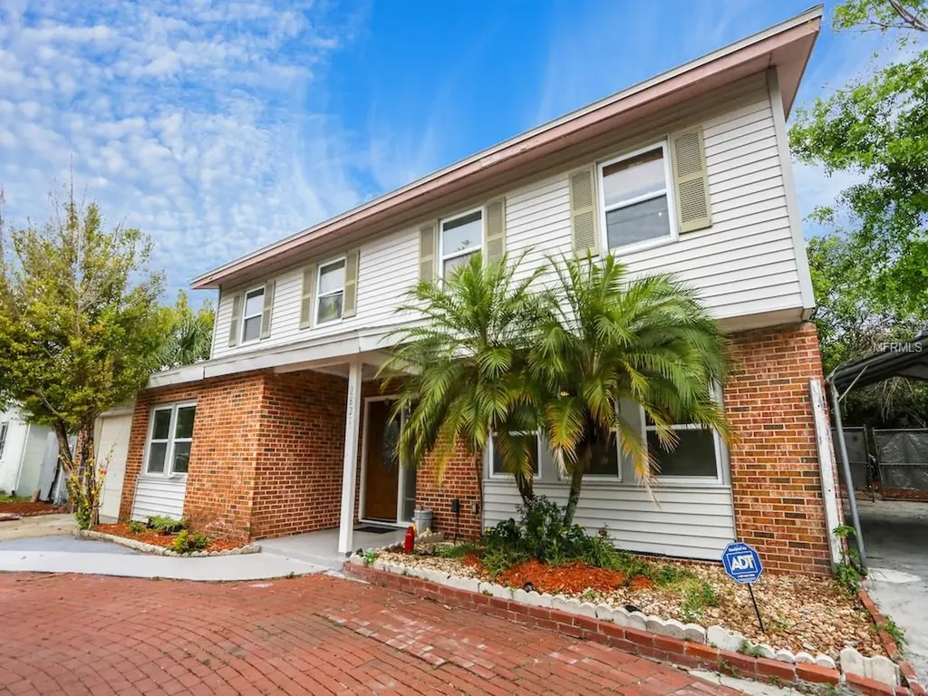 2821 Aloma Avenue Winter Park FL 32792