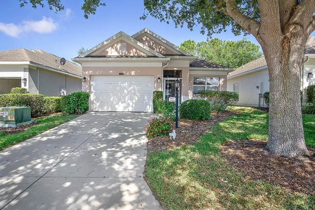 24329 Amberleaf Court Leesburg FL 34748