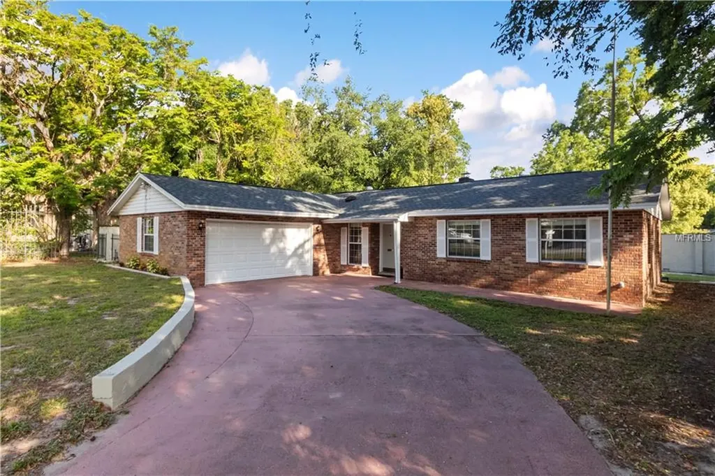 621 Ridgewood Street Altamonte Springs FL 32701