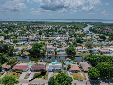 10710 Drummond Road Tampa FL 33615