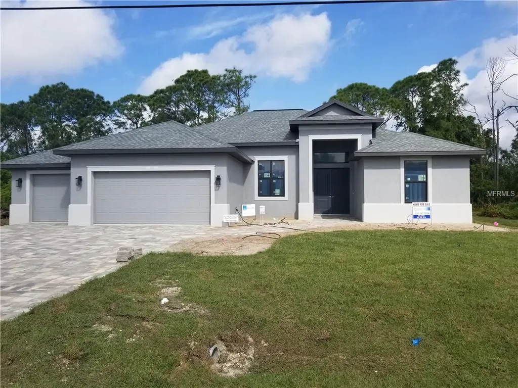 9 Long Meadow Court Rotonda West FL 33947