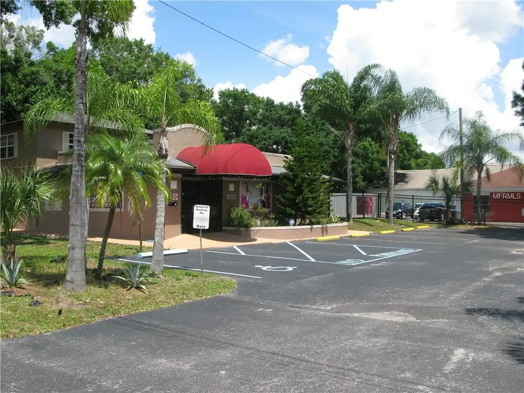 2815 W Waters Avenue Tampa FL 33614