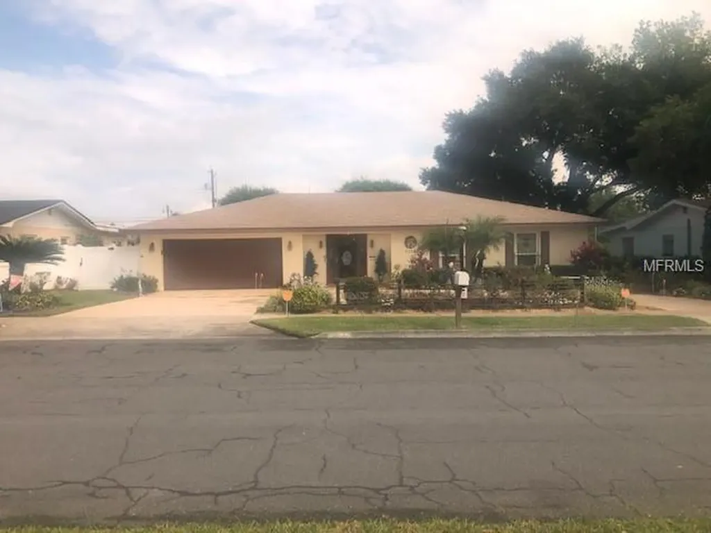 2120 E Gachet Boulevard Lakeland FL 33813