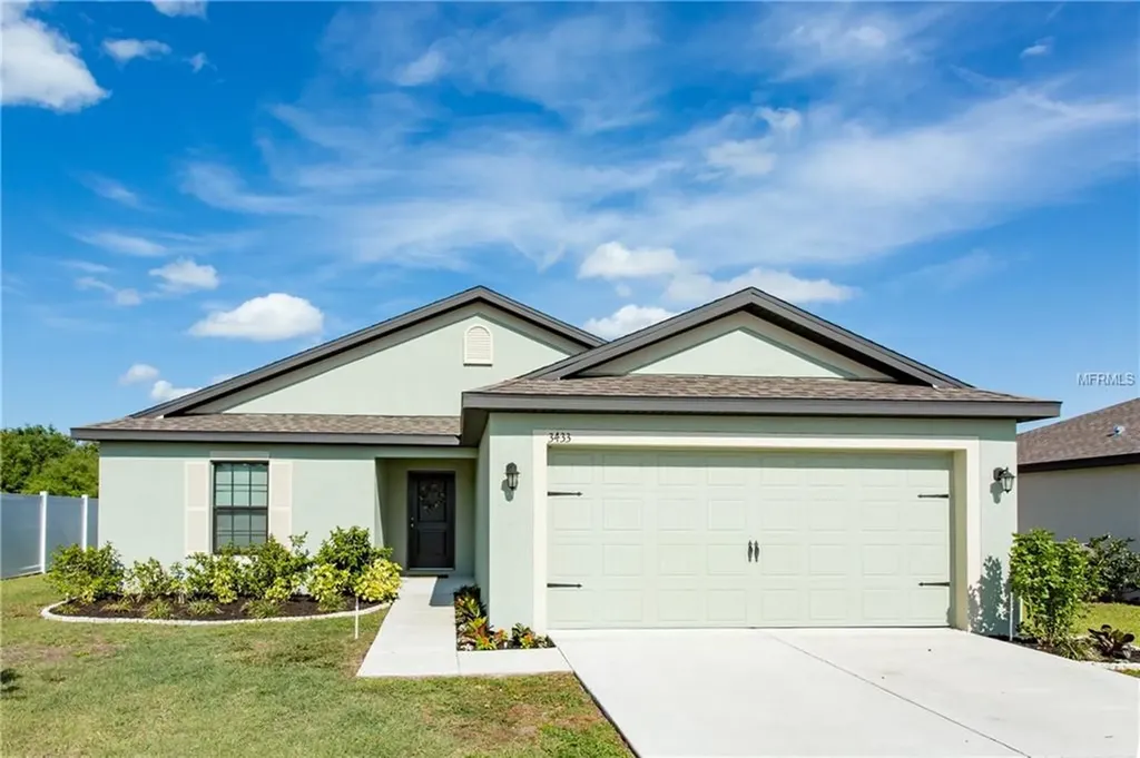 3433 Kashmira Court Deland FL 32724