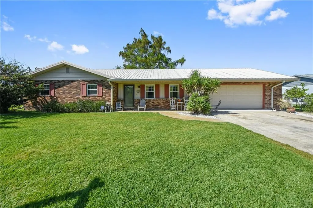 13309 Country Club Drive Tavares FL 32778