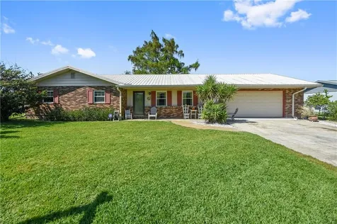 13309 Country Club Drive Tavares FL 32778