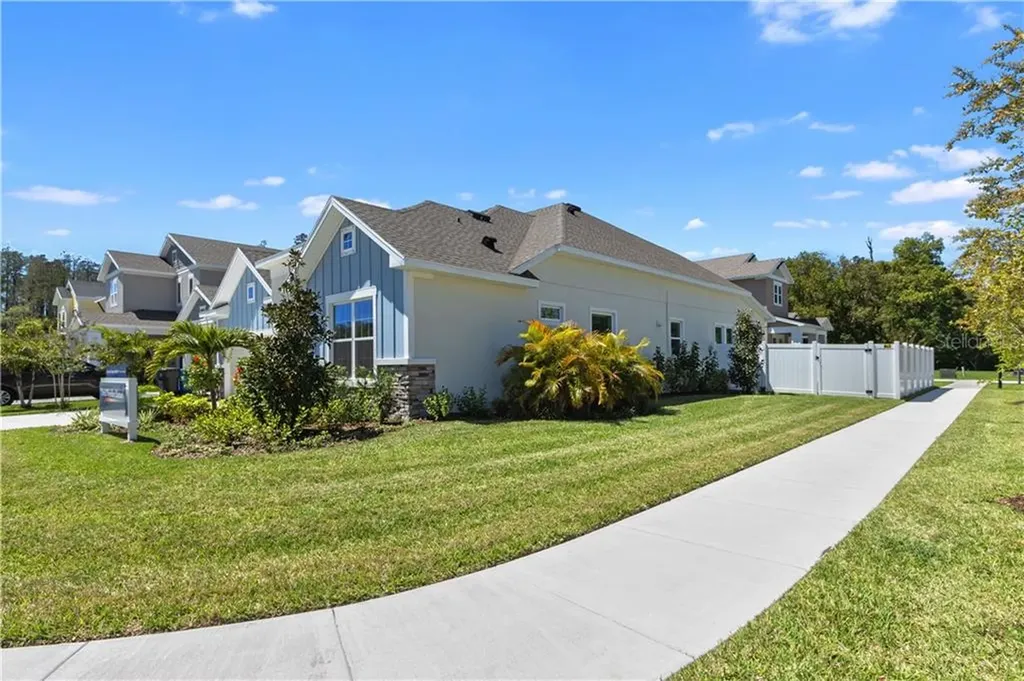 16414 Lucia Gardens Lane Tampa FL 33625