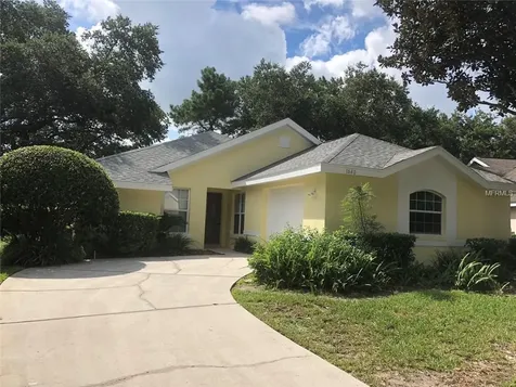 1640 Stafford Springs Boulevard Mount Dora FL 32757