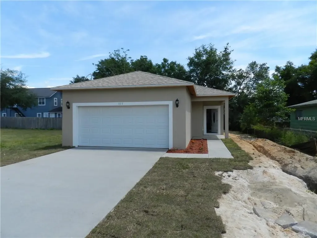 115 S Ingraham Avenue Tavares FL 32778