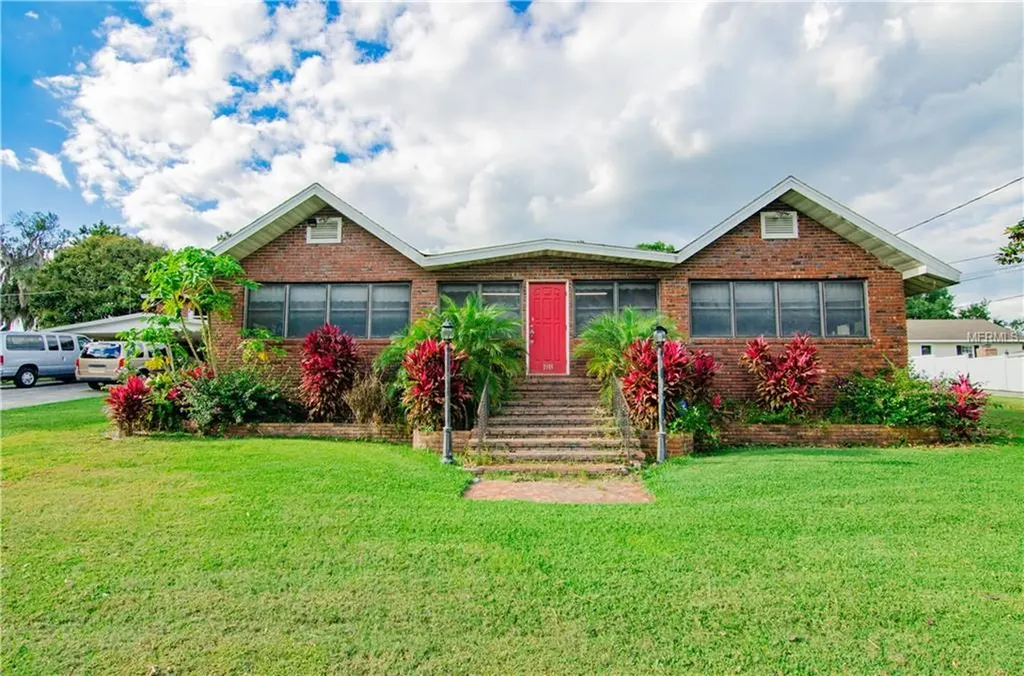 1918 Lake Ariana Boulevard Auburndale FL 33823