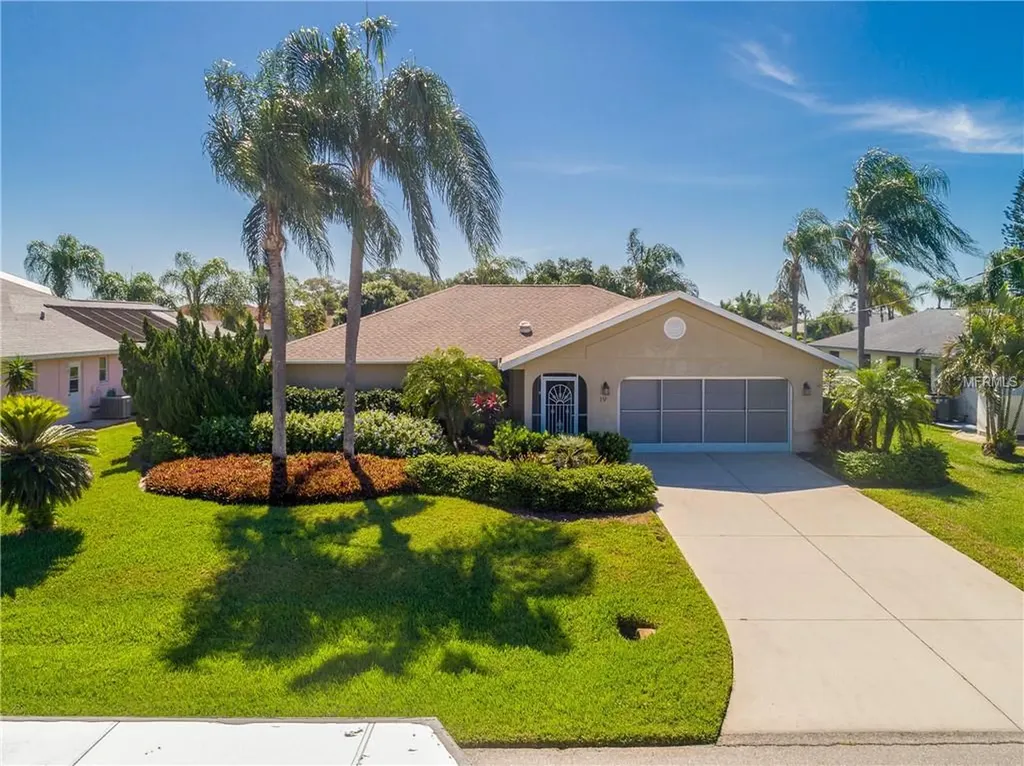 19 Bunker Lane Rotonda West FL 33947