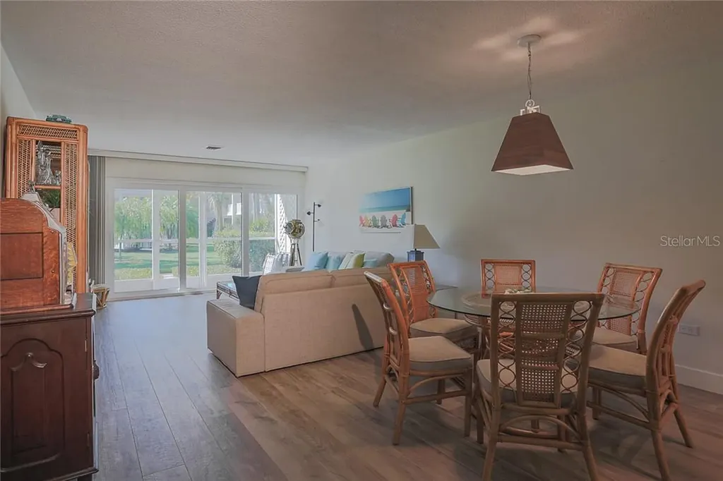 500 S Washington Drive Sarasota FL 34236