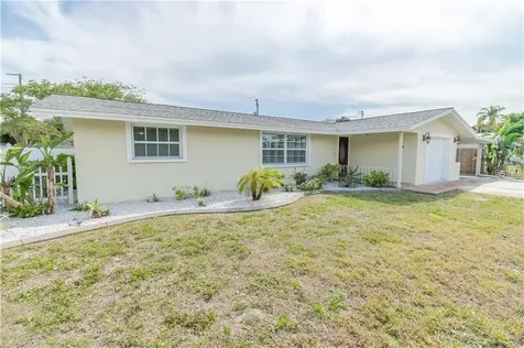 1313 Fir Avenue Venice FL 34285