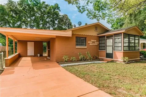 2713 Bel Aire Circle Tampa FL 33614