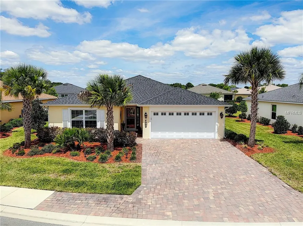 4990 Golden Eagle Drive Oxford FL 34484