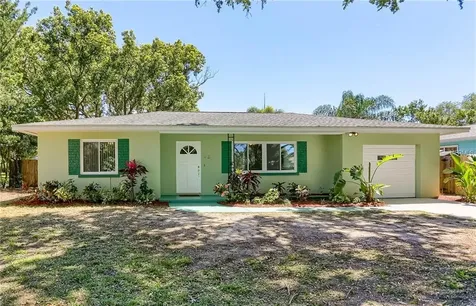 931 5th Avenue NW Largo FL 33770