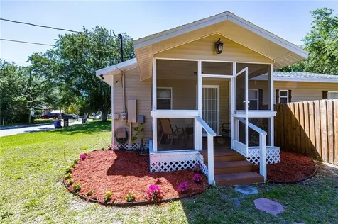 1905 W Saint Louis Street Tampa FL 33607