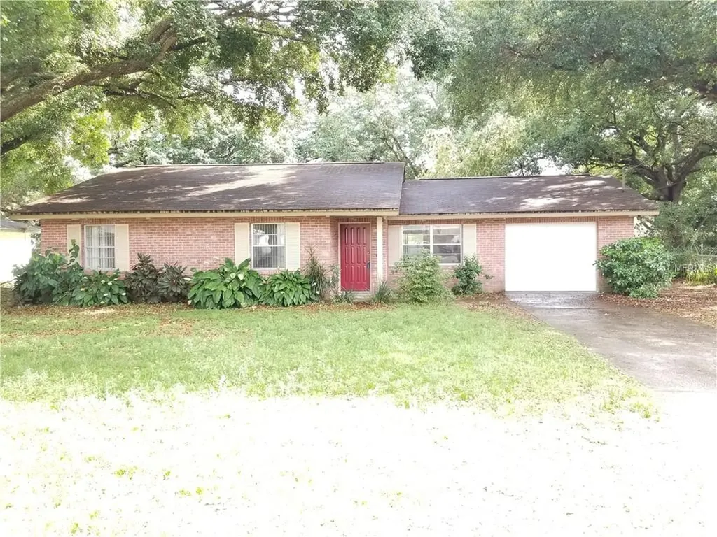 221 Lakeview Drive Auburndale FL 33823