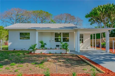 1051 59th Avenue N St Petersburg FL 33703