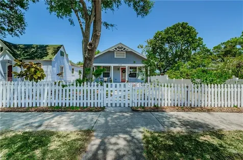 2719 Dartmouth Avenue N St Petersburg FL 33713