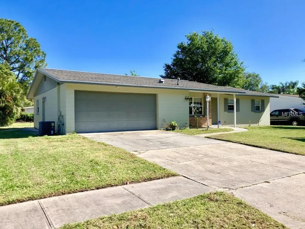 2760 Shady Oaks Drive Titusville FL 32796