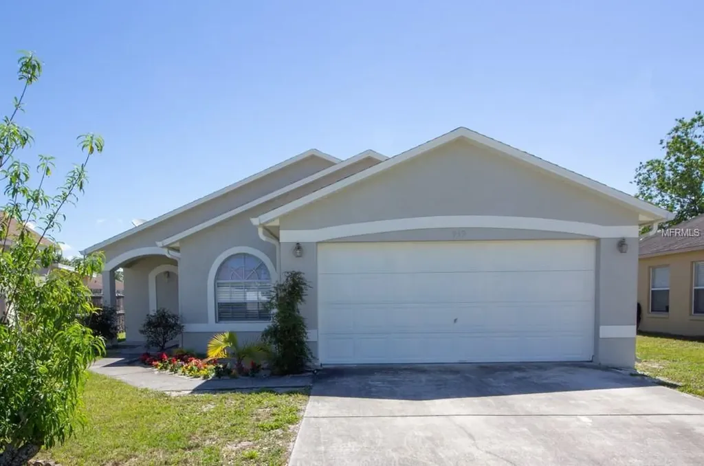 939 Lejay Street Orlando FL 32825