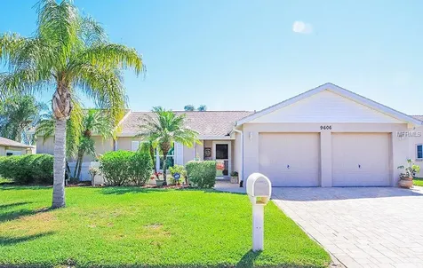 9606 Lake Christina Lane Port Richey FL 34668