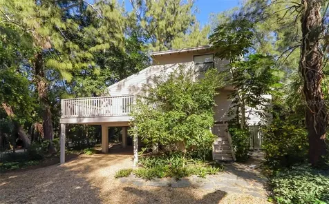 1225 Sea Plume Way Sarasota FL 34242
