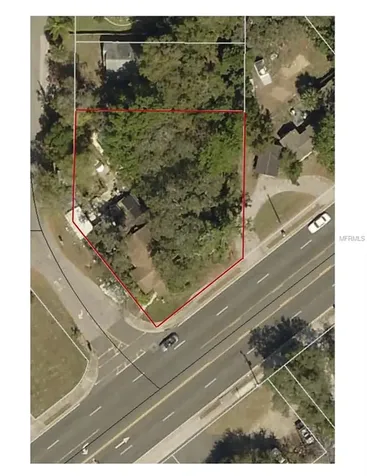 1230 W Dixie Avenue Leesburg FL 34748