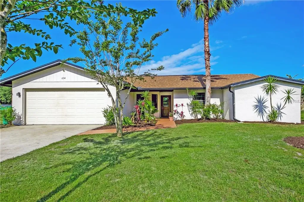 634 N Delmonte Court Kissimmee FL 34758