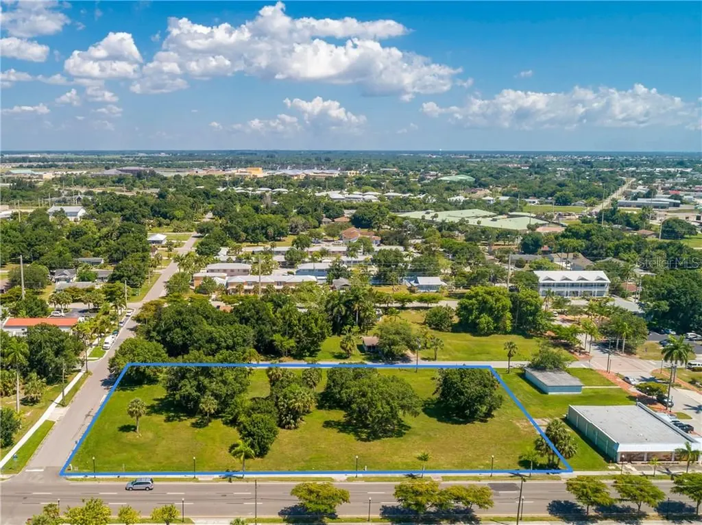 427,407, 417, 425 E Olympia Avenue Punta Gorda FL 33950