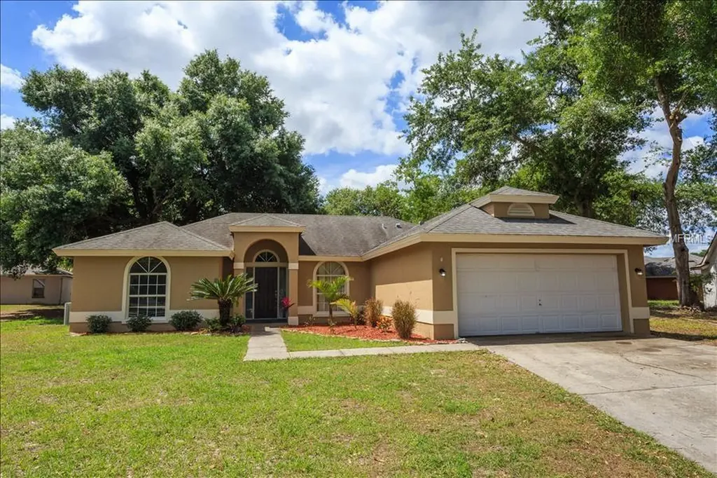 298 Hidden View Drive Groveland FL 34736