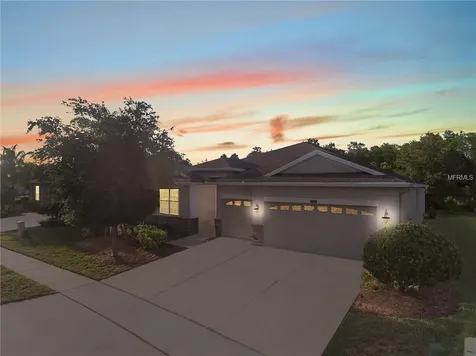 2445 Strandhill Street Orlando FL 32824