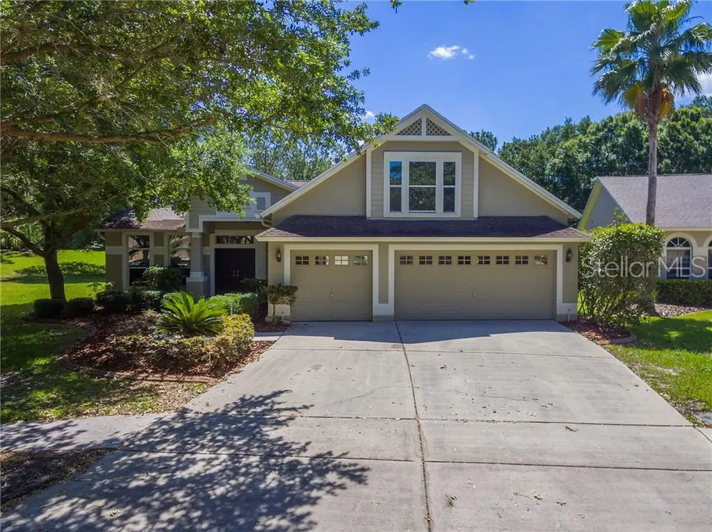 10132 Whisper Pointe Drive Tampa FL 33647
