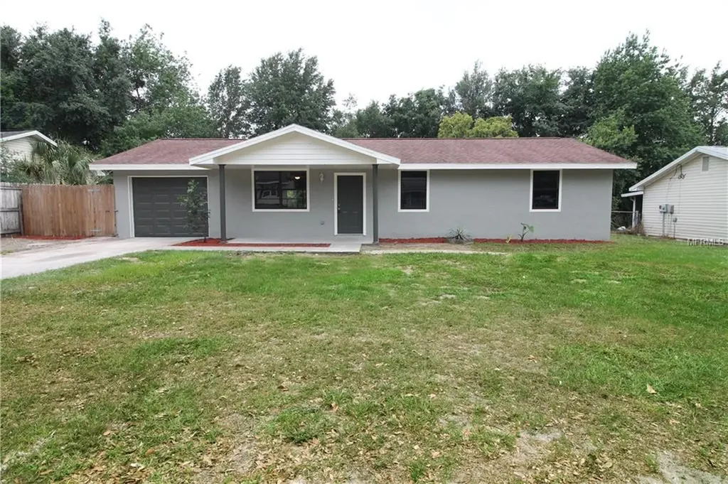 2229 Gabarone Boulevard Auburndale FL 33823
