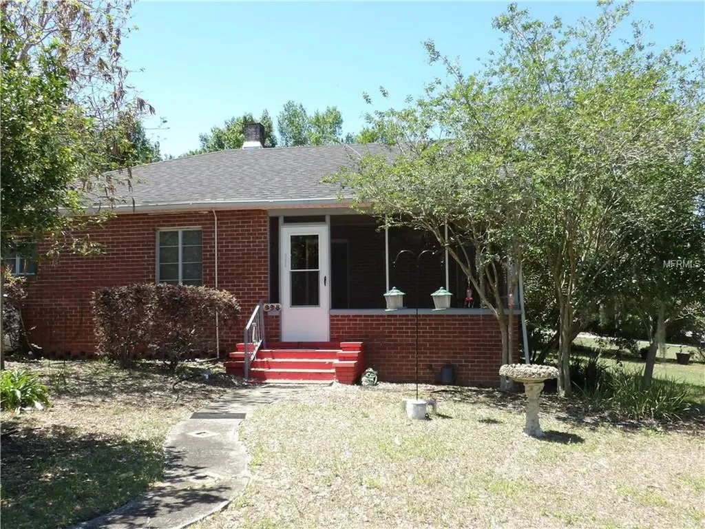 998 Campbell Avenue Lake Wales FL 33853