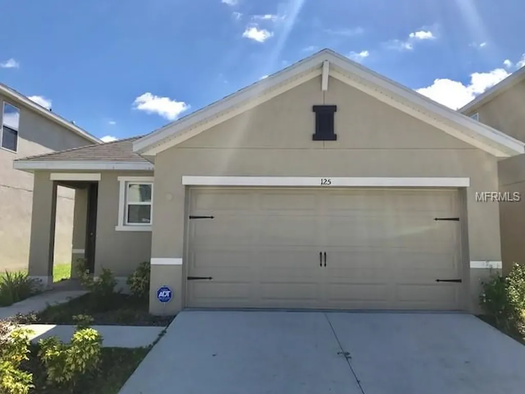 125 Lacewing Place Valrico FL 33594