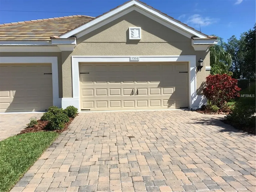 5304 Fairfield Boulevard Bradenton FL 34203