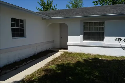 911 San Paulo Way Kissimmee FL 34758