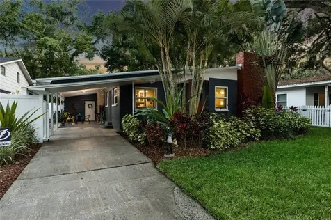 1044 43rd Avenue N St Petersburg FL 33703