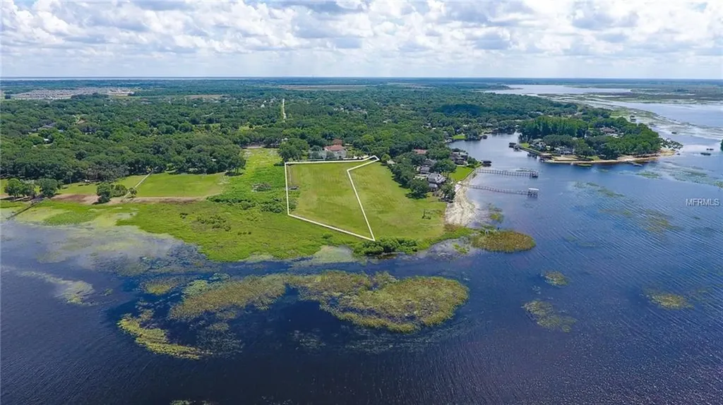 1389 Grandview Boulevard Kissimmee FL 34744